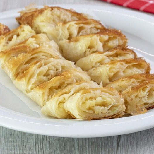 Patatesli Kol Böreği