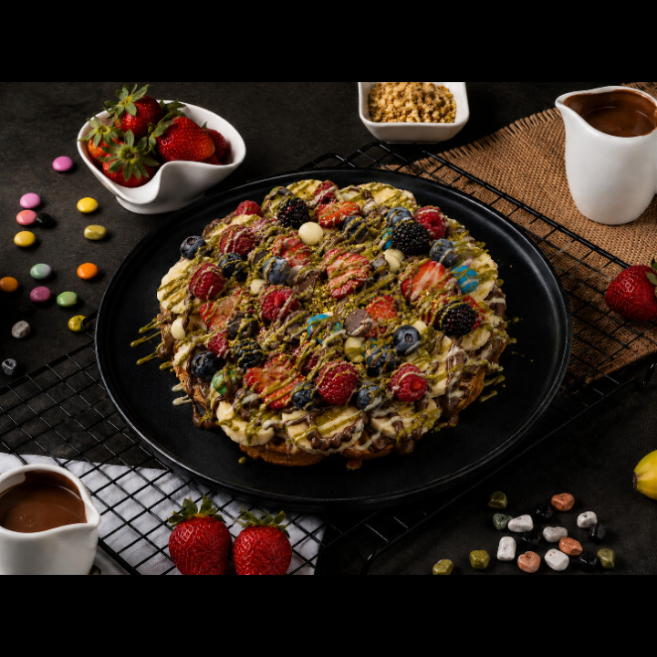 Mega Karışık Çiçek Waffle