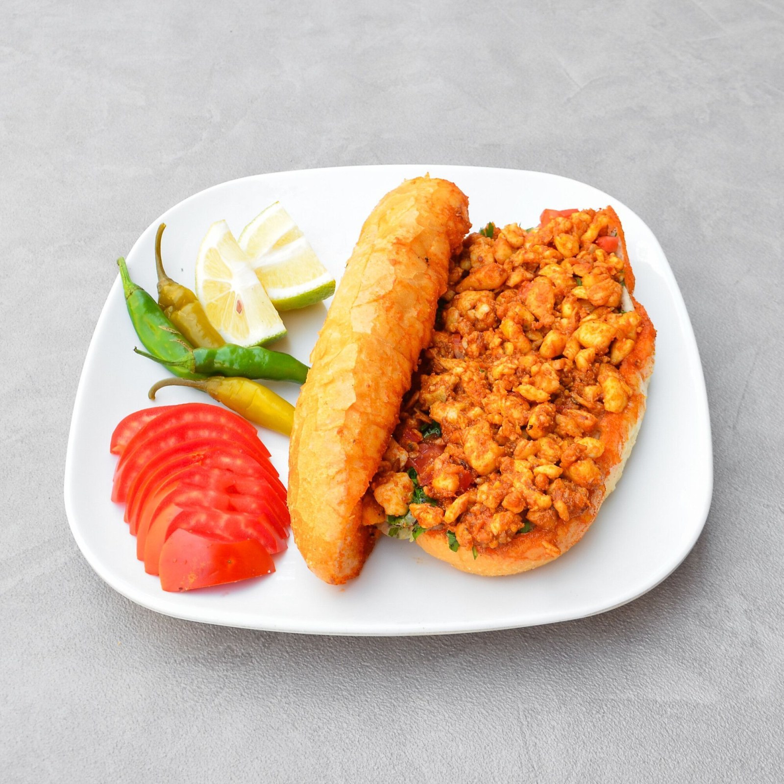 Tavuk Tantuni Ekmek Arası