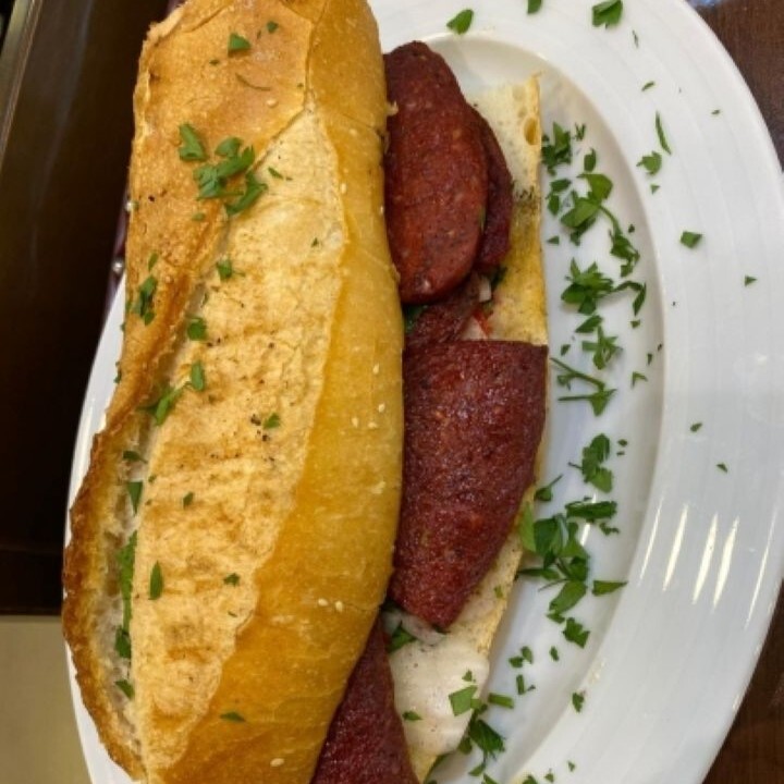 3/4 Ekmek Arası Sucuk