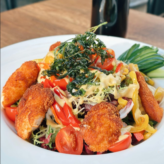 Cajun Chicken Salata