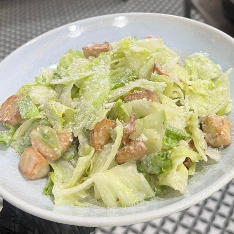 Tavuklu Sezar Salata