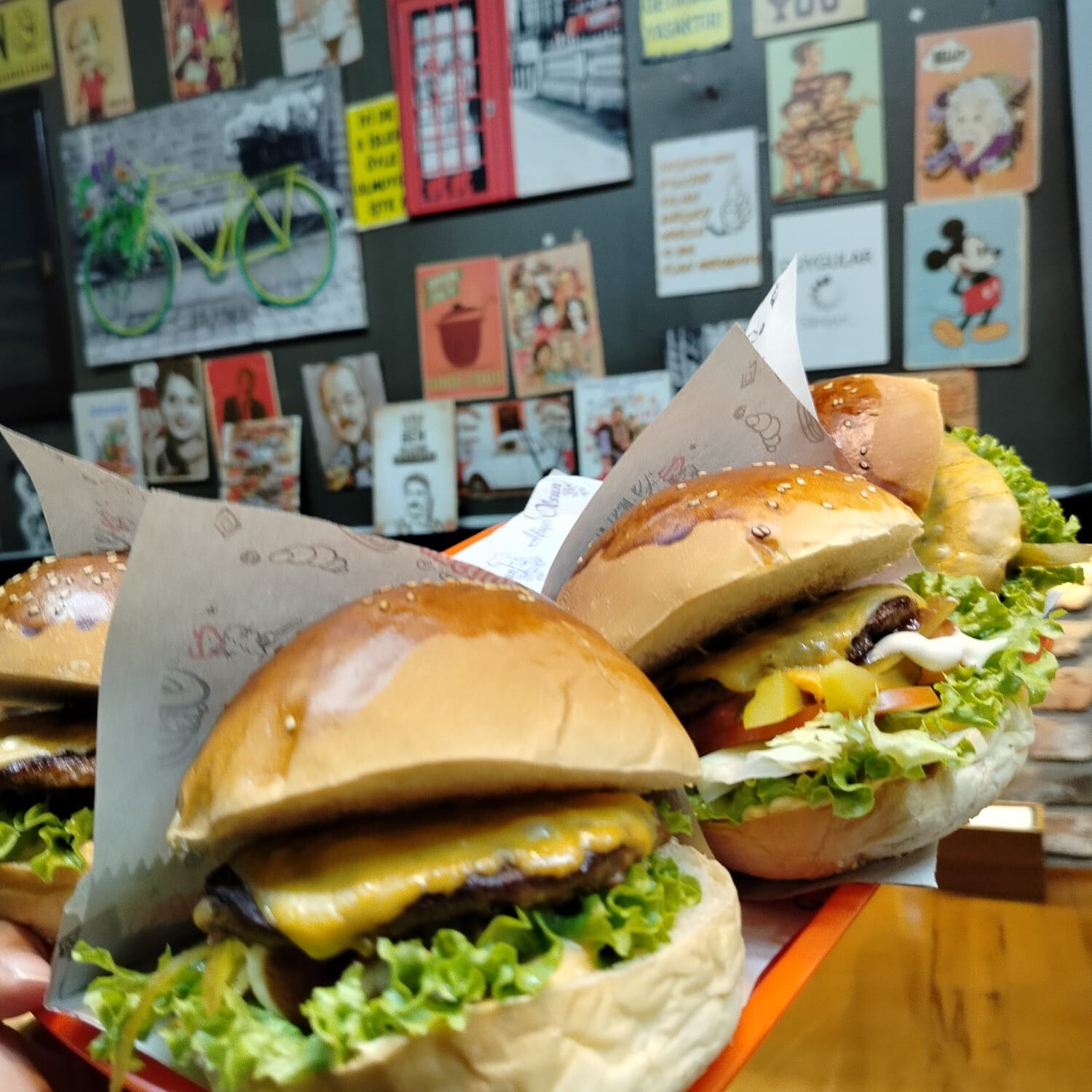 özel soslu ızgara hamburger(90 gr)