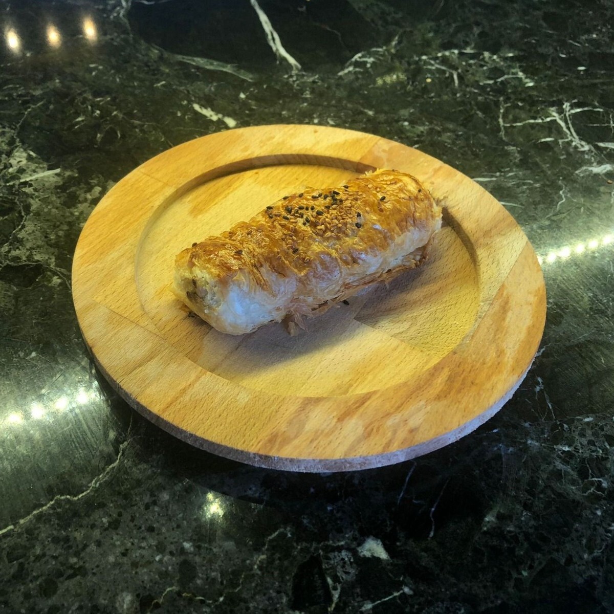 Peynirli Ev Böreği