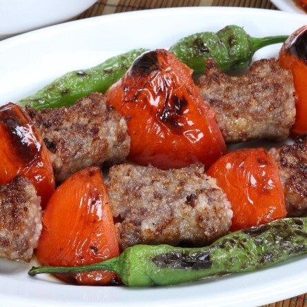 Domatesli Kebap