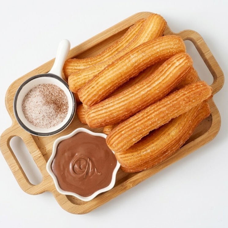 Churros 6 Adet (Çikolata Sos)