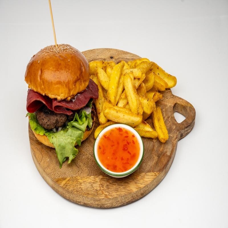 Füme Kaburgalı Burger