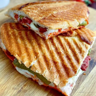 Tost - Karışık (Yarım Ekmek)