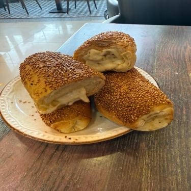 Kaşarlı Simit