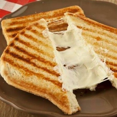 KAŞARLI TOST+Coca Cola