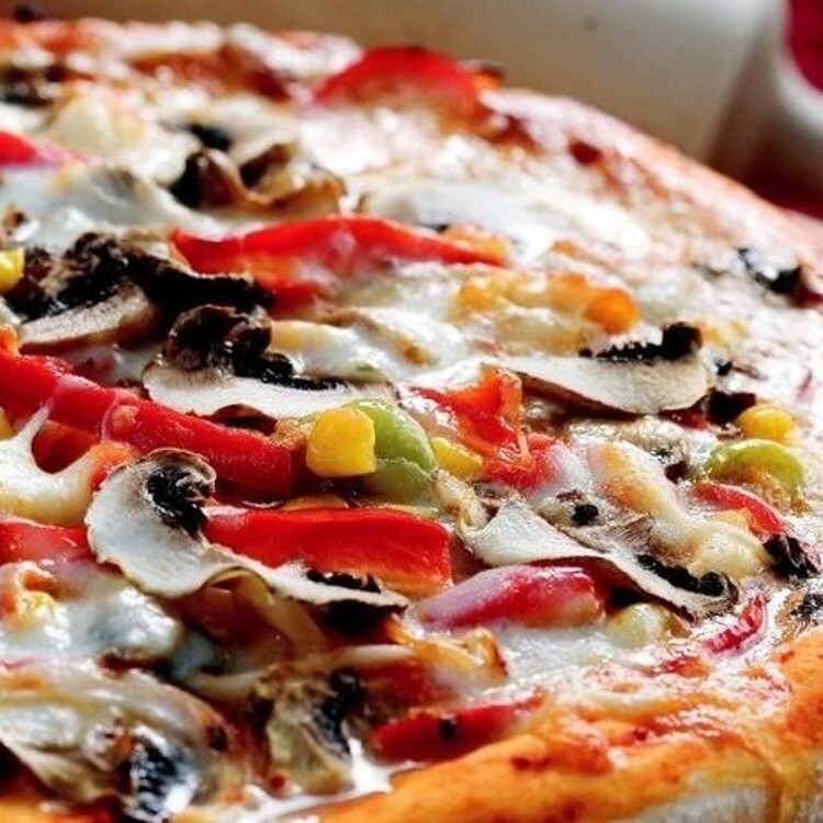 Vejetaryen Pizza Şöleni(Orta Boy) VIP Line Sos Zeytinlim Biberlim Gurme Pizza