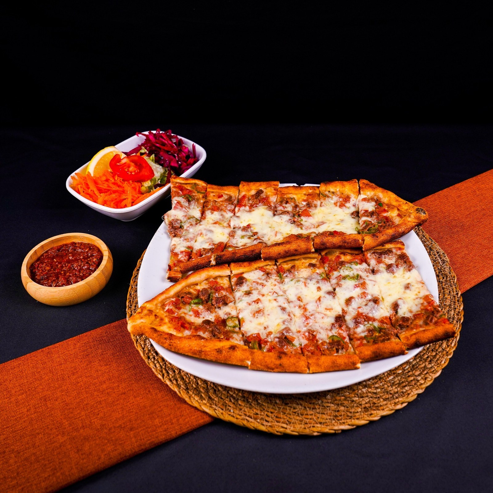 Kuşbaşılı Kaşarlı Pide (50 cm.)
