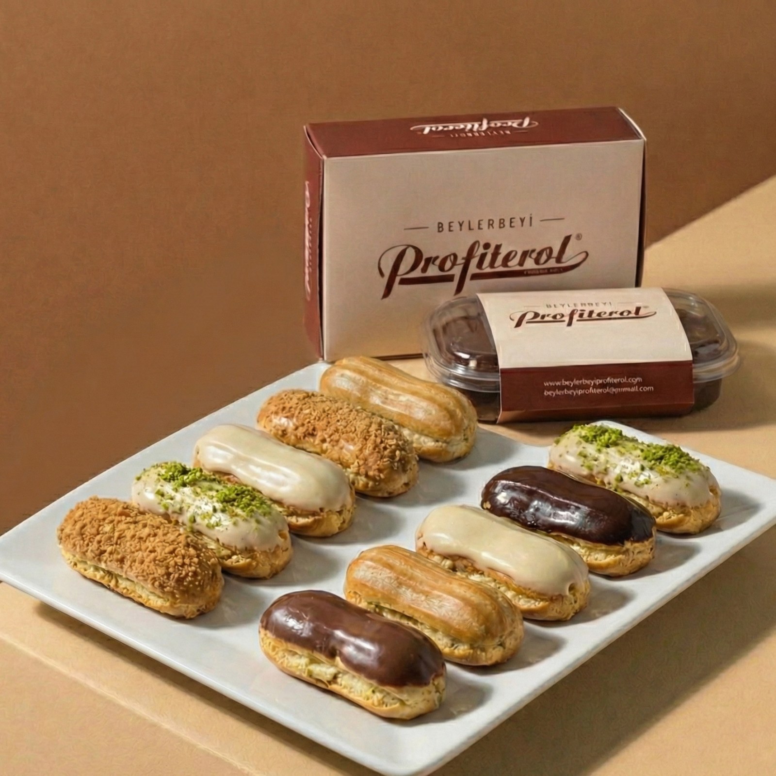 Profiterol (1 Kg) (15 Top) & Ekler (10 Adet)