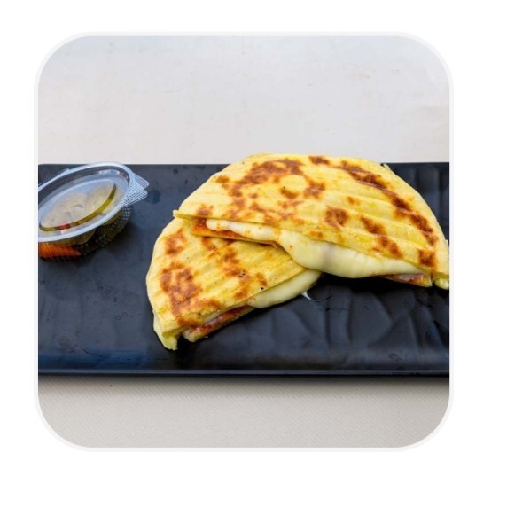 Bazlama Tost Kaşarlı