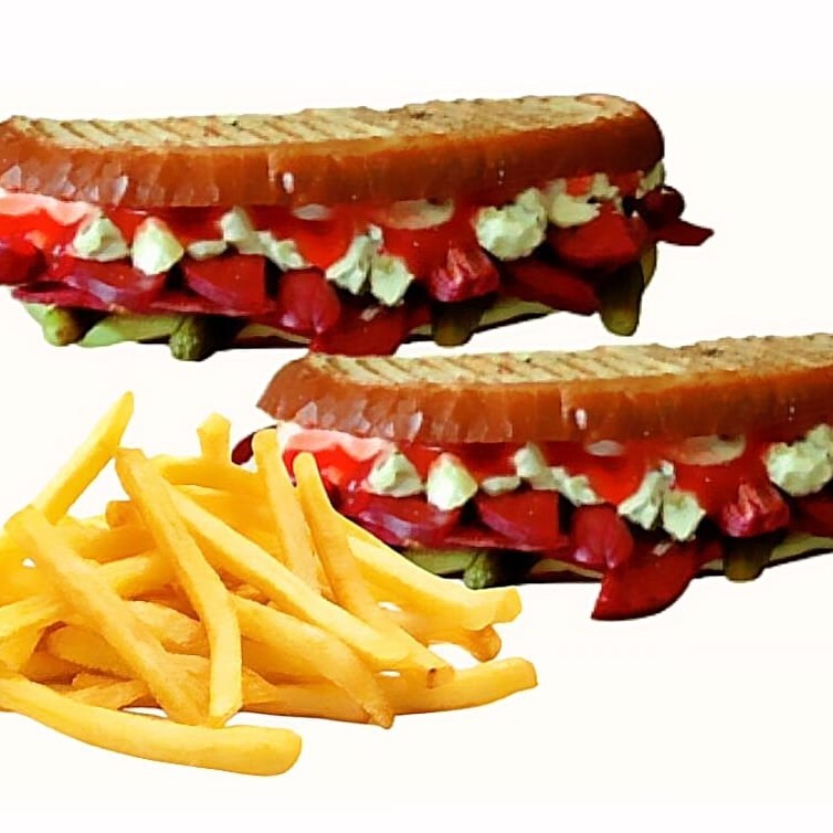 2 Ayvalık Tostu + 2 Kişilk Patates Menü