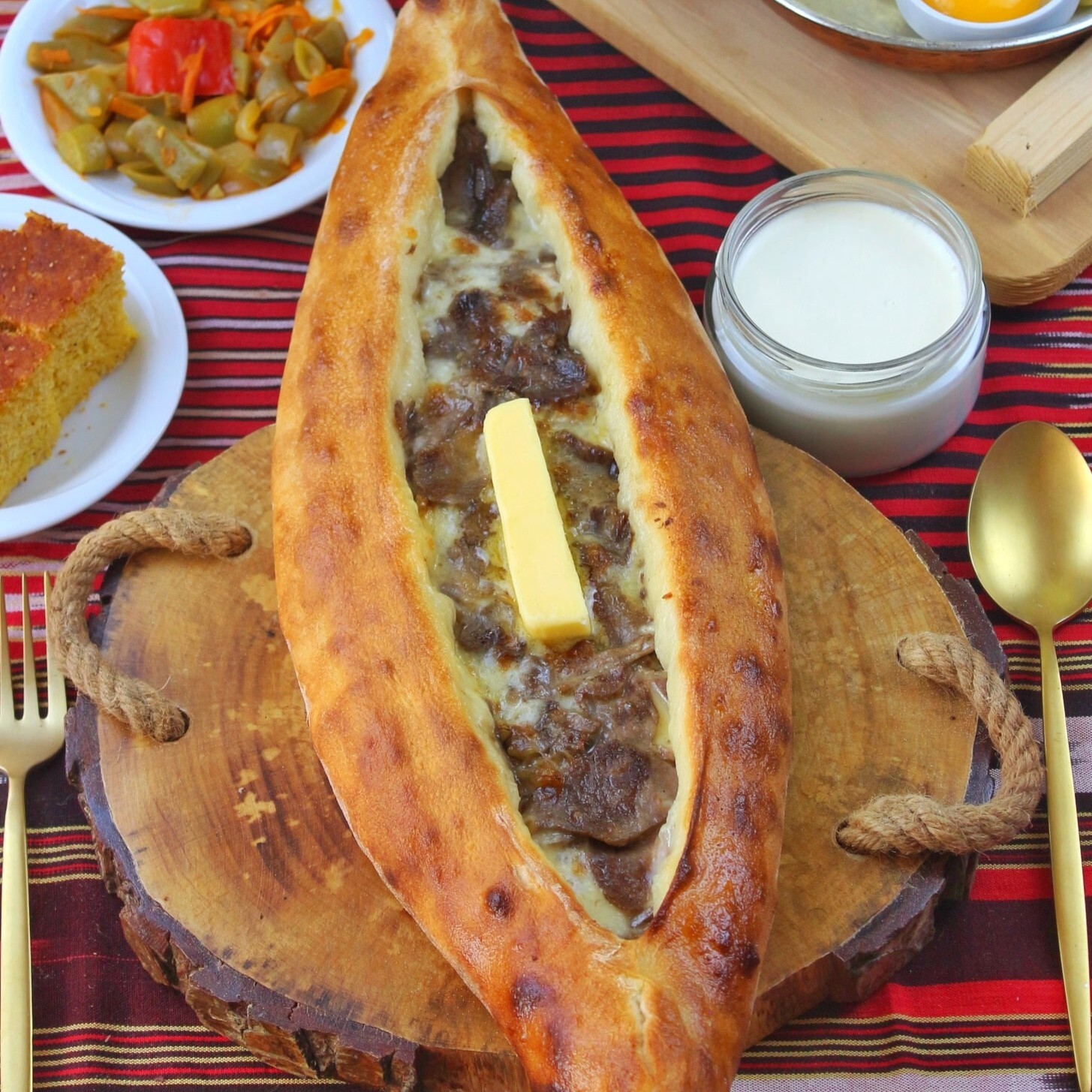 Karışık Pide