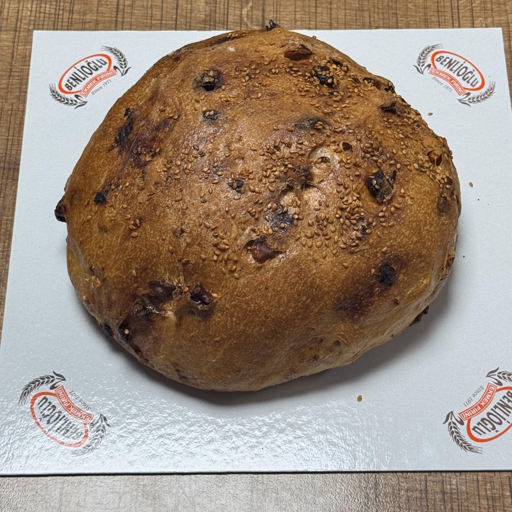 Hurmalı Cevizli Ekmek