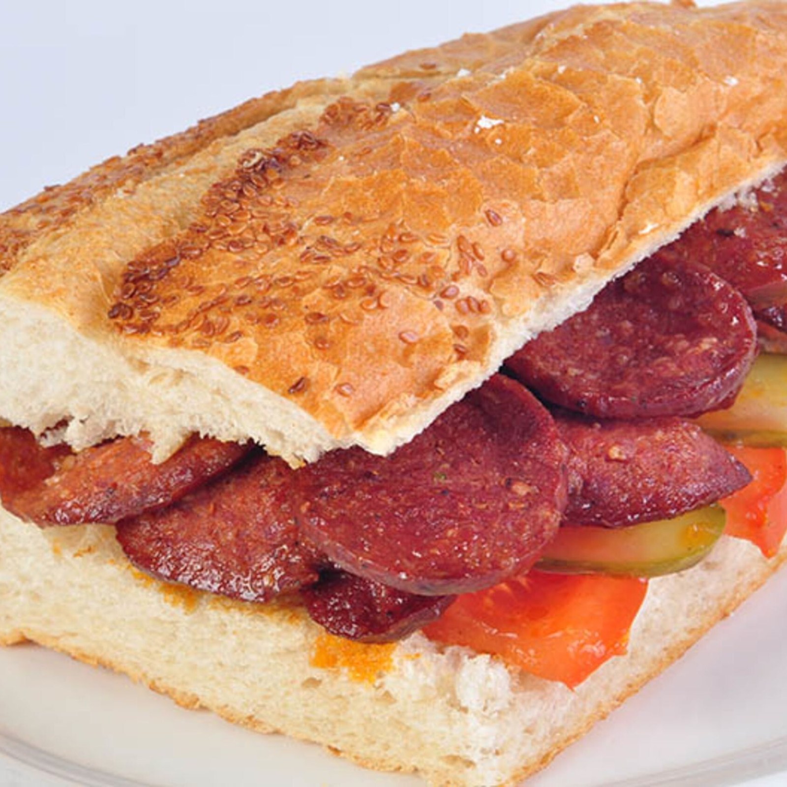 Sucuk Ekmek Arası