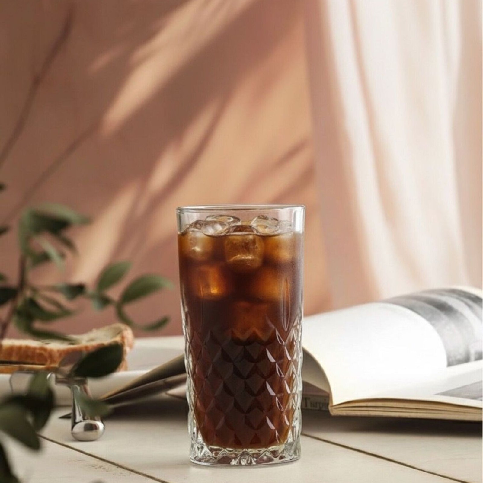 Iced Red Eye