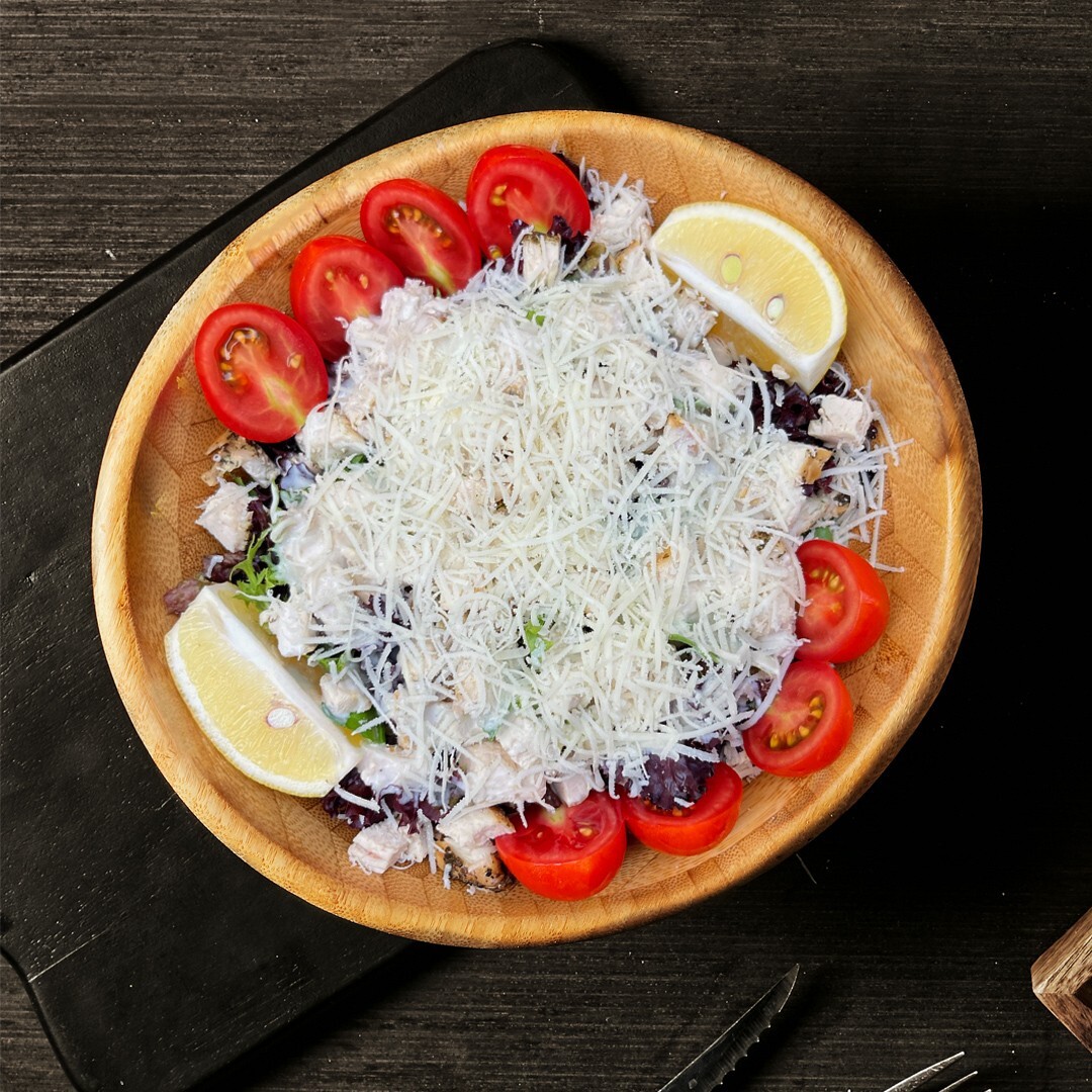 Tavuk Sezar Salata