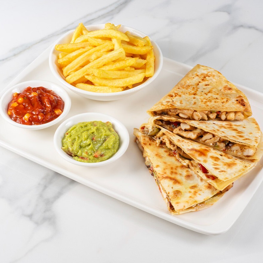 Tavuklu Quesadilla