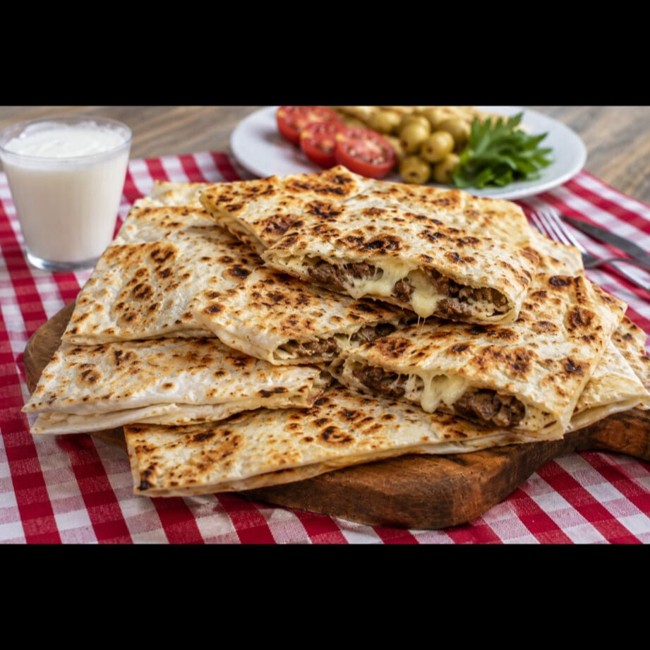 kavurmalı Kaşarlı Gözleme
