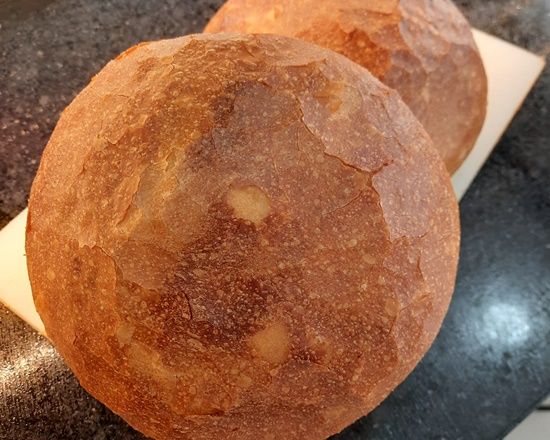 Ekşi Mayalı Tam Buğday Ekmeği