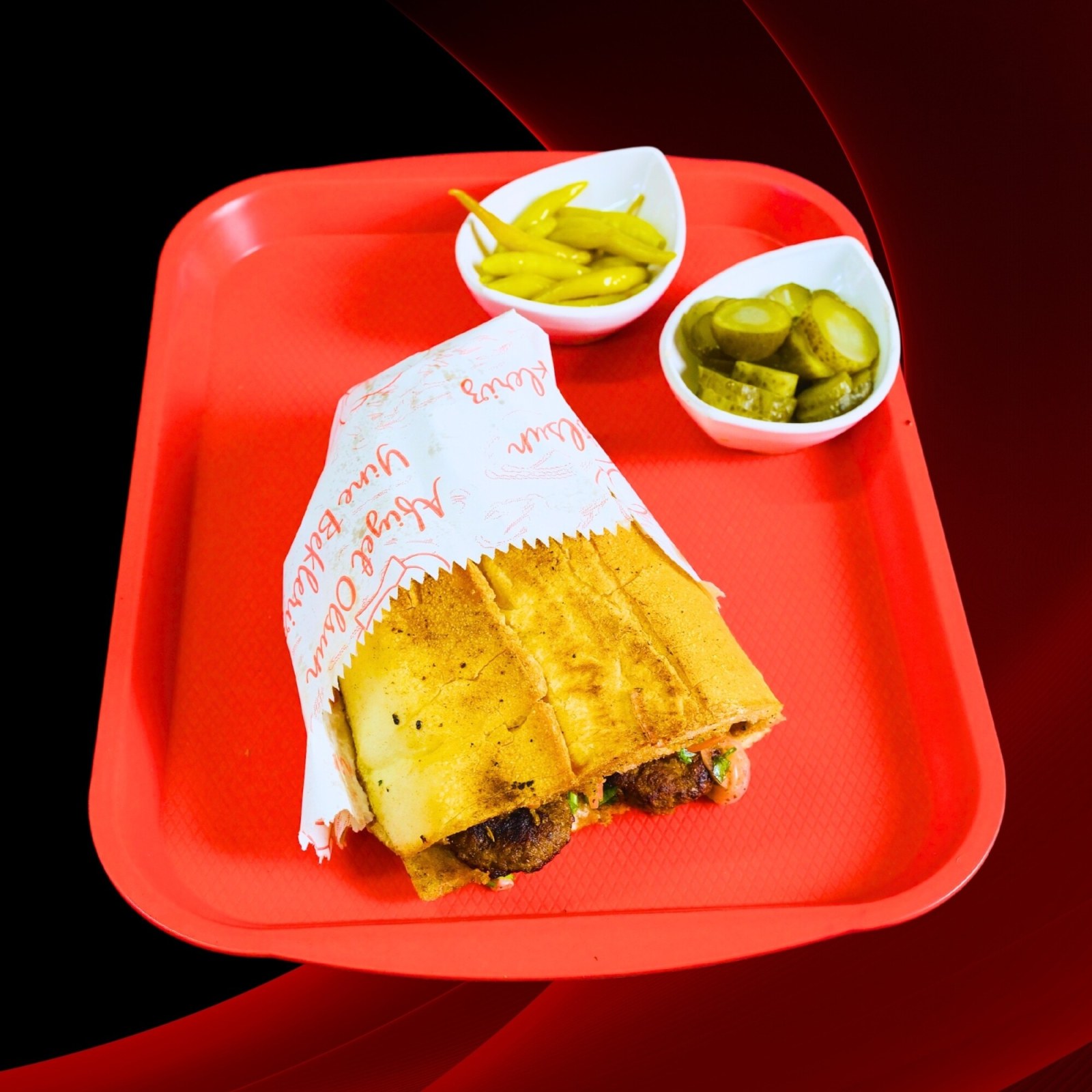Yarım Ekmek Arası Köfte