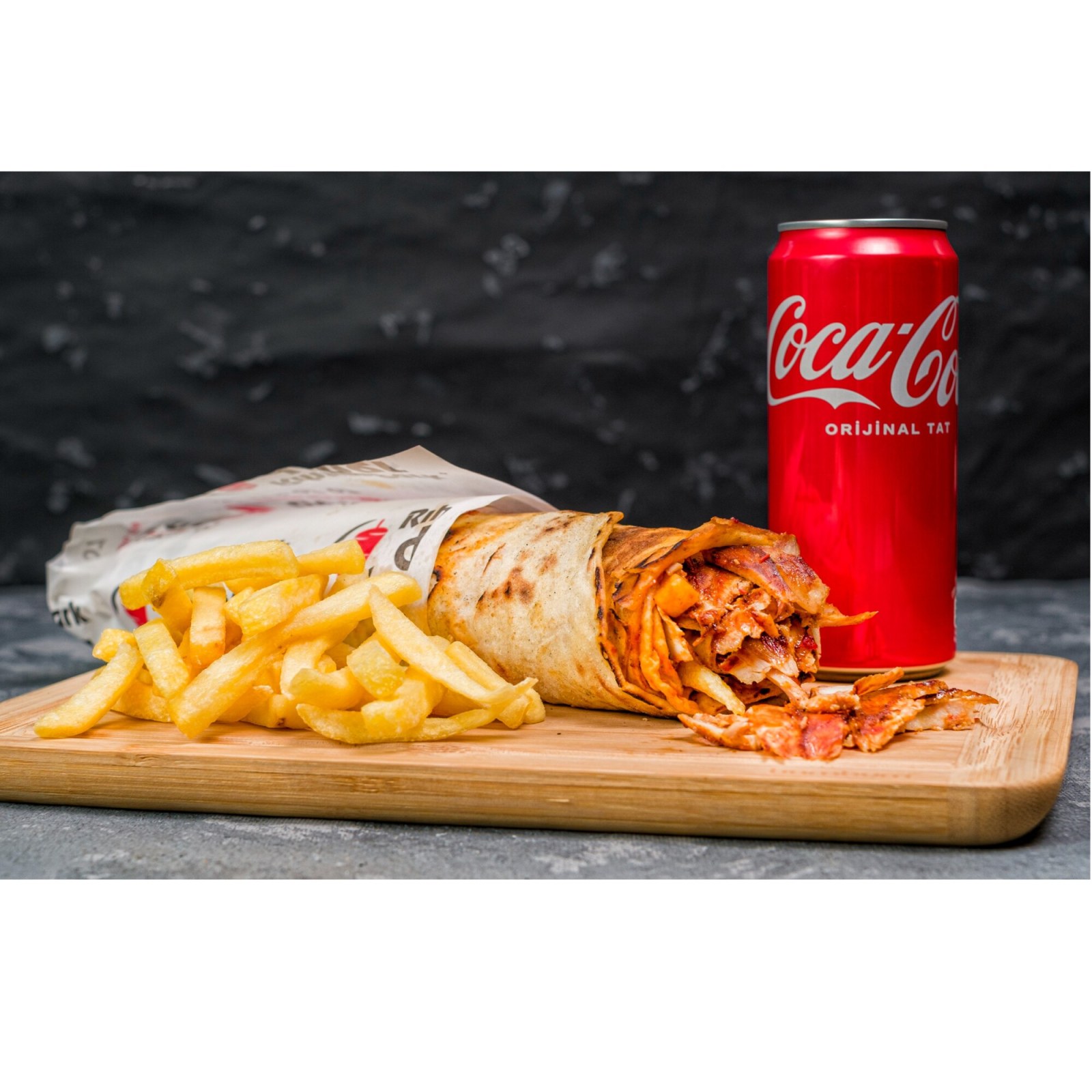 Tavuk Döner Dürüm (150 gr) Cips + İçecek Menü