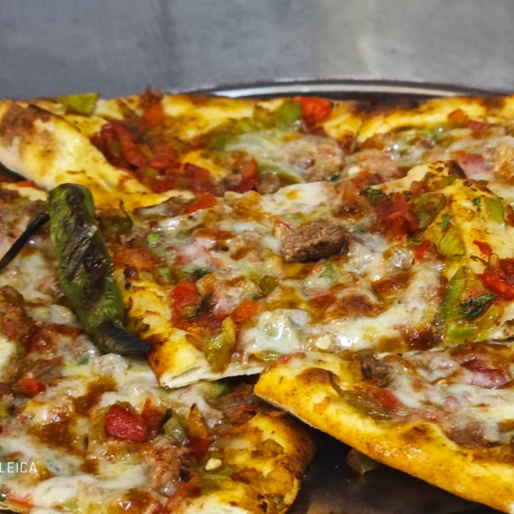 Bıçak Arası Kaşarlı Pide