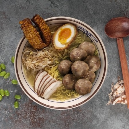 125A Dana Etli Çin Mantılı Ramen