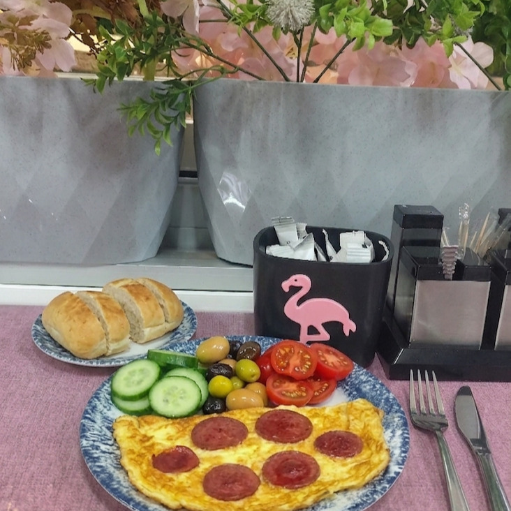 Sucuklu Omlet Tabağı