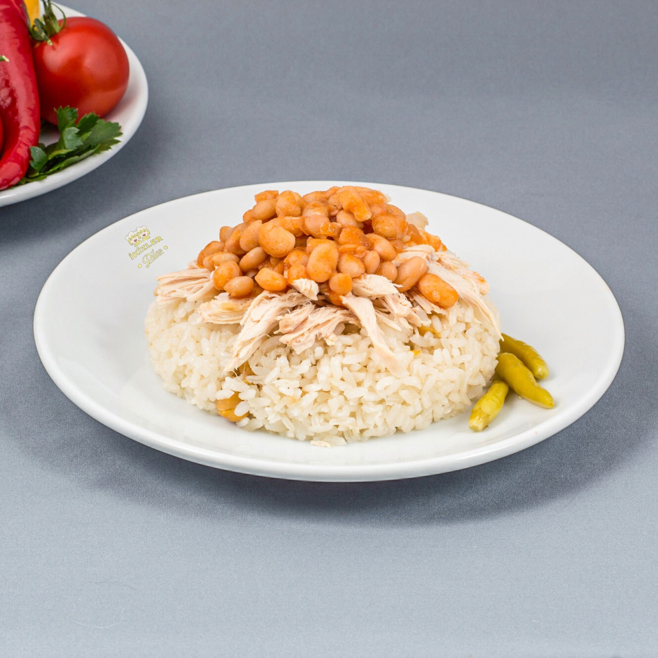 Bol Tavuklu Pilav Üstü Kuru Fasulye+Coca Cola 330 ml