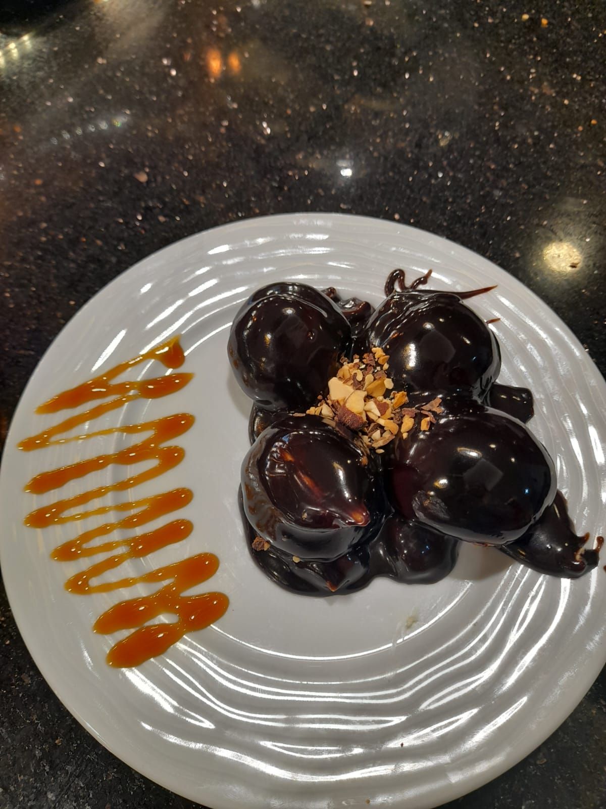 Profiterol (1 Kg.)