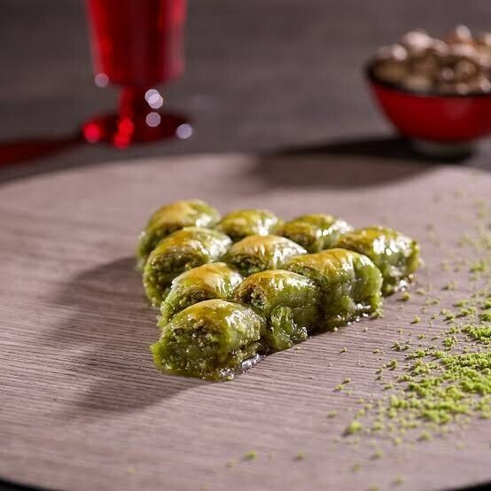 Fıstıklı Baklava (4,3 kg) (Tepsi)