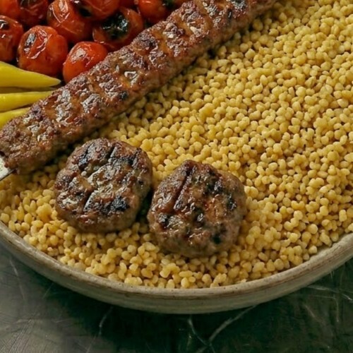 1 Şiş Adana 2 Parça Köfte Pilav ustu