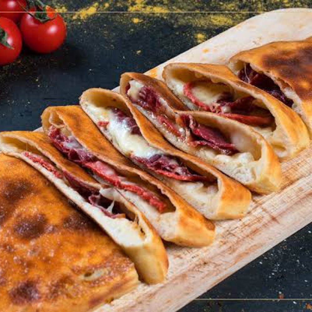 Sucuklu Kaşarlı Pide (Kapalı) Menü