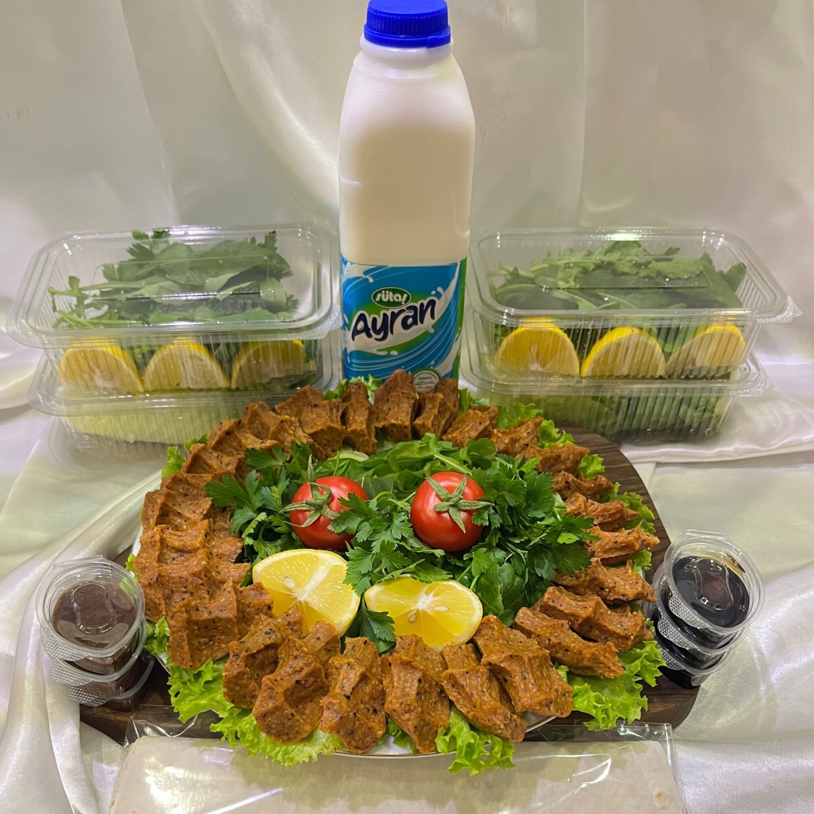ZİRVE Çiğ Köfte (750 gr)(1lt ayran)ile