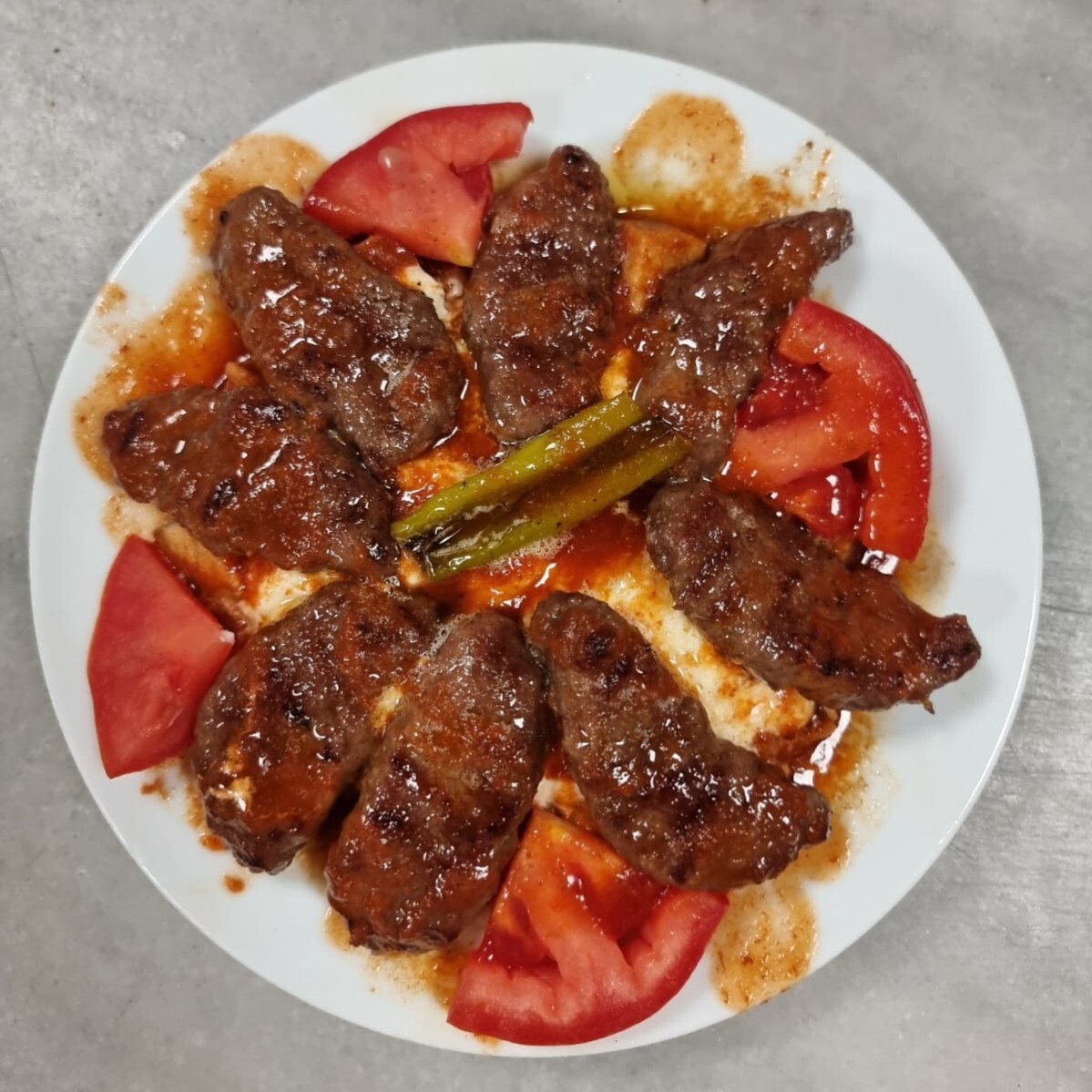 Yoğurtlu Köfte