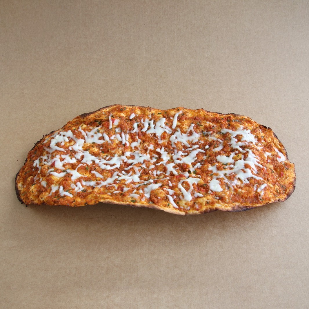 Kaşarlı Lahmacun
