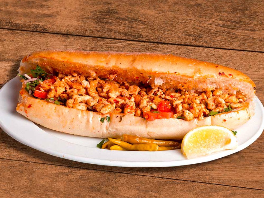 Eriyen Cheddarlı Ekmek Arası Tavuk Tantuni