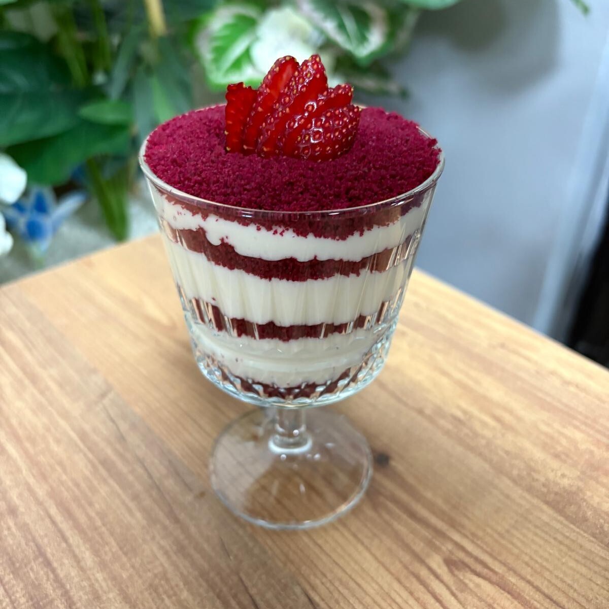 Red Velvet Magnolya