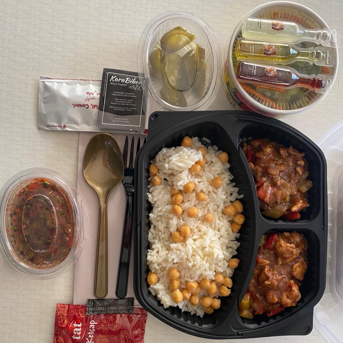 Big Rice Bbq Kraliçesi 200 Gr Tereyaglı Pilav 200 Gr