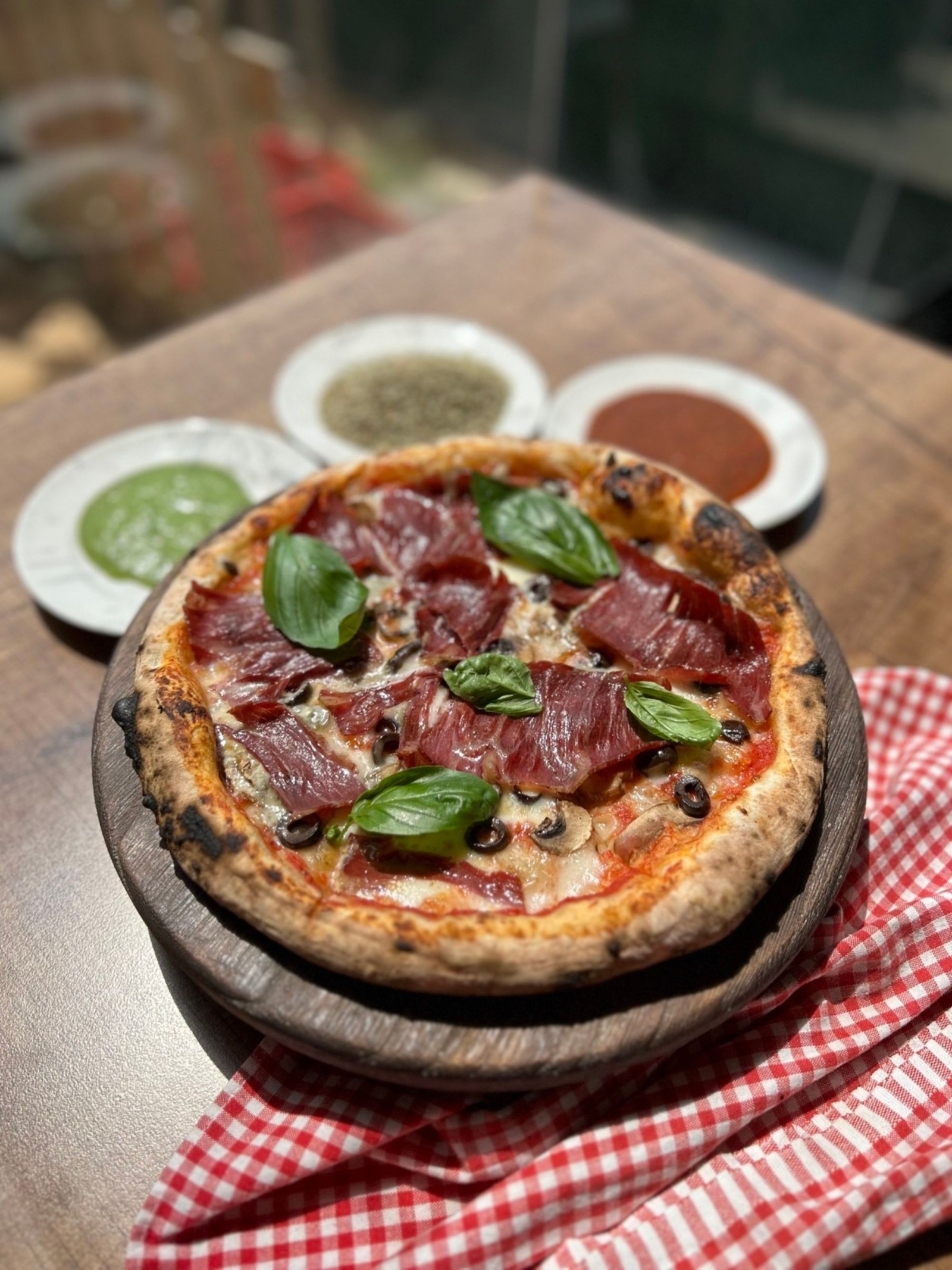 Villa Boss Pizza (33 cm.)