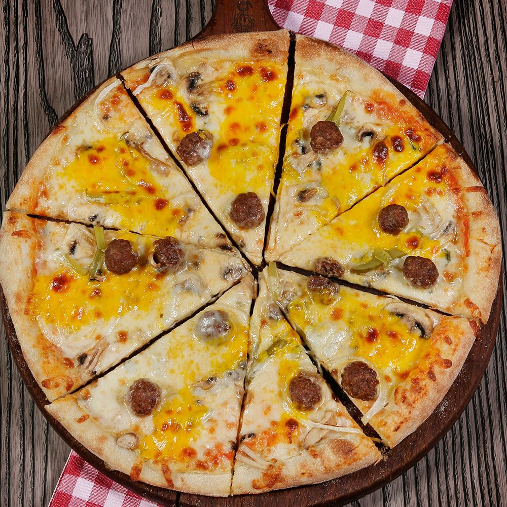 Güneli Köfteli Pizza