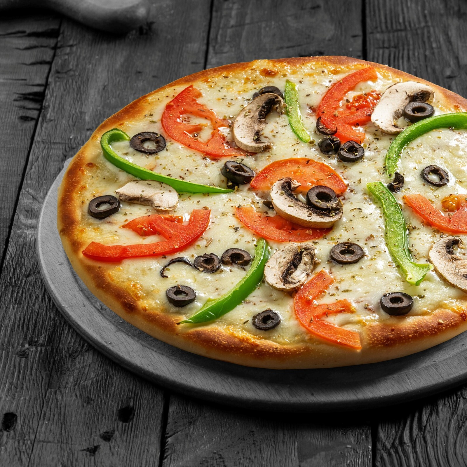 Orta Boy Sebzeli Pizza