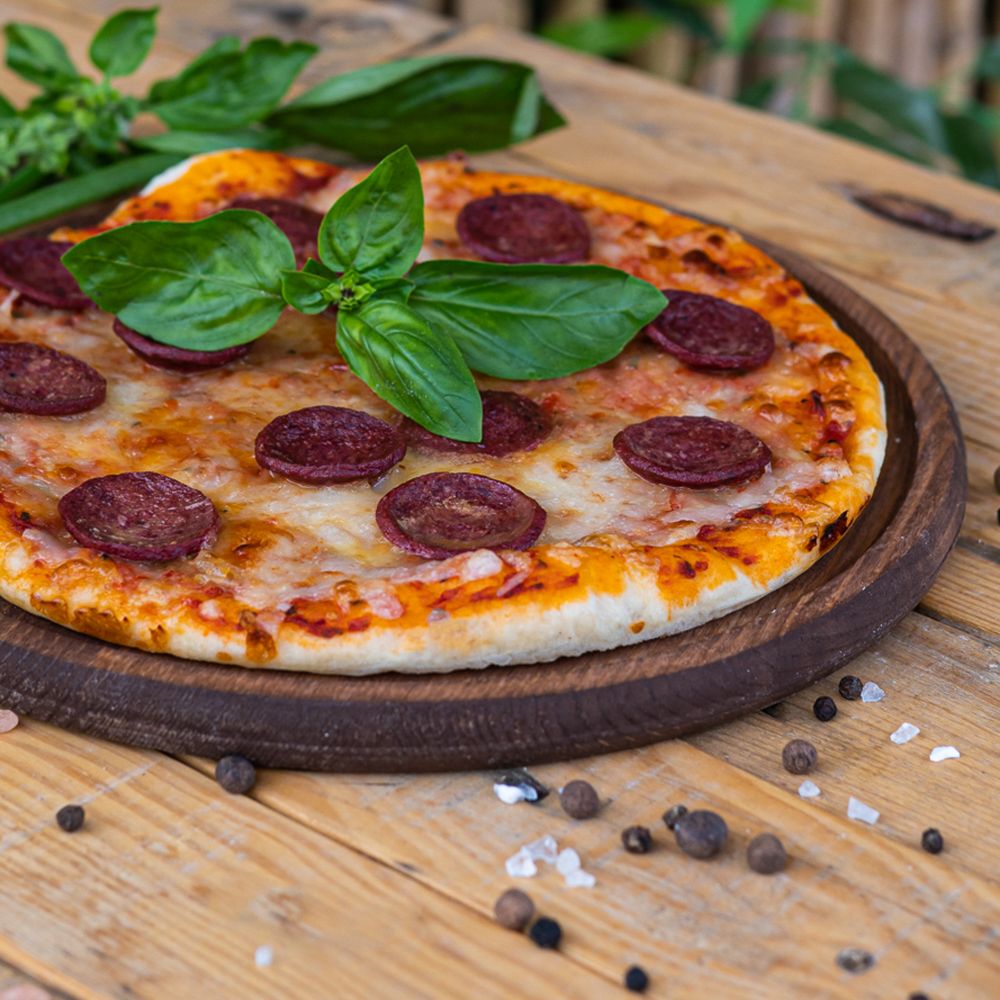 Deluxe Sucuklu Pizza (Büyük)