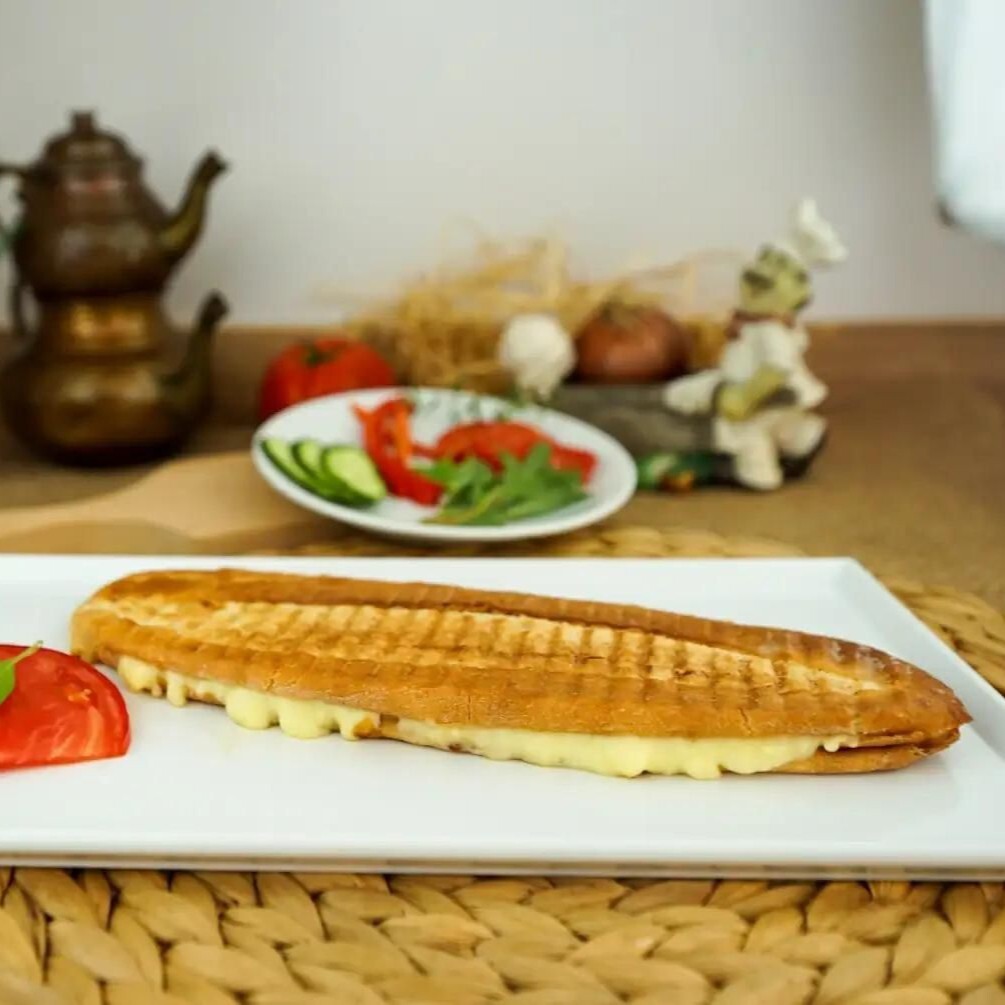 Tam Ekmek Kaşarlı Tost