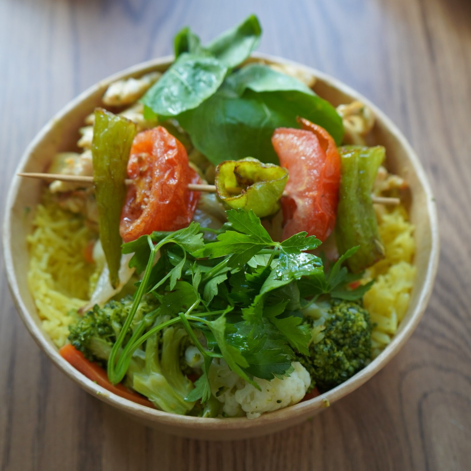 Köri Soslu Bowl