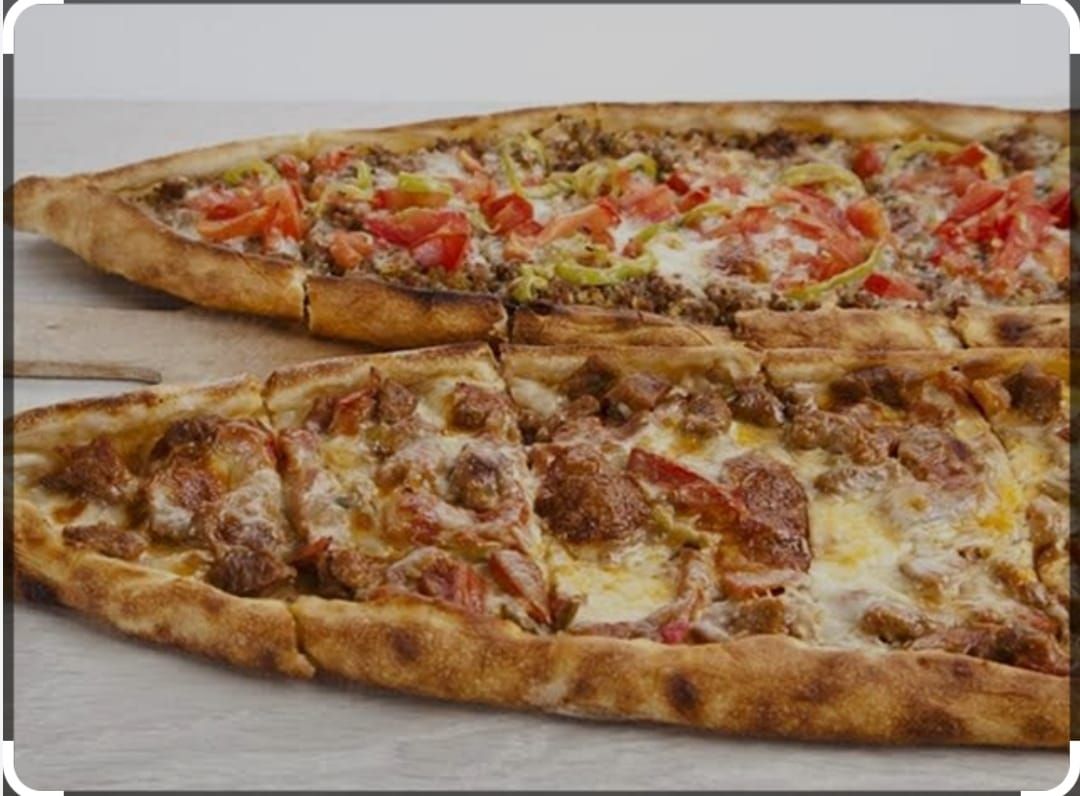 Kuşbaşılı Yumurtalı Pide